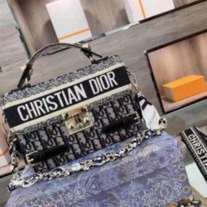 DIOR PURSE